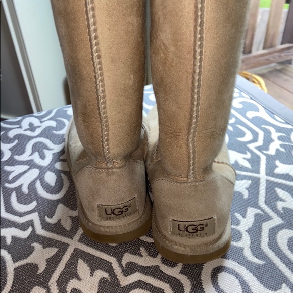 Boots - Picture 3 of 4